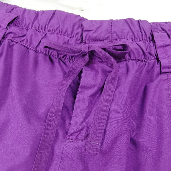 GAP SHORTS - Picture 3 of 8